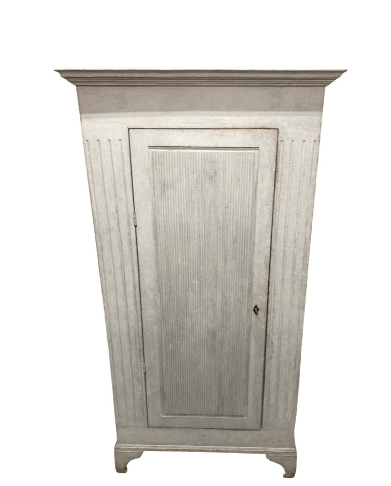 Swedish Cabinet Ref. 22098