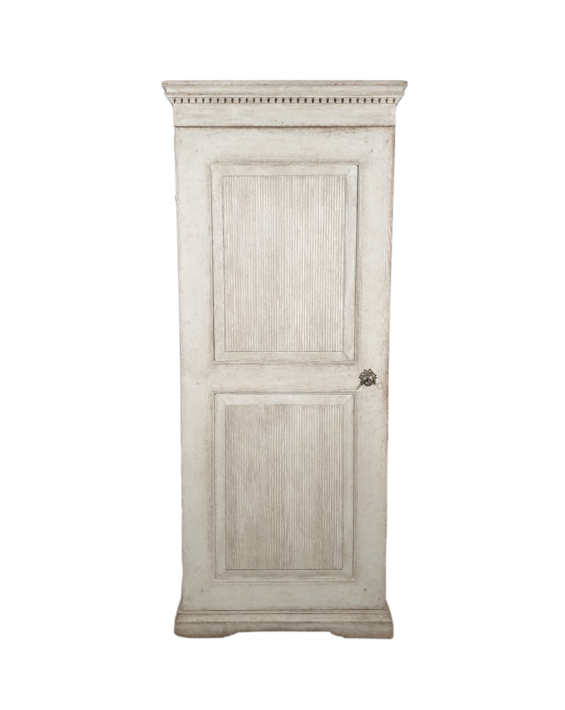 Gustavian wardrobe Ref 22148