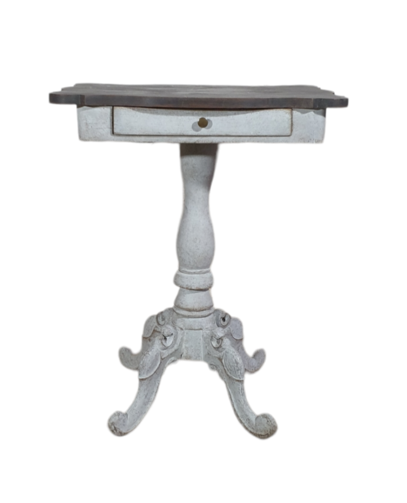 Side Table on One Leg Ref 22144