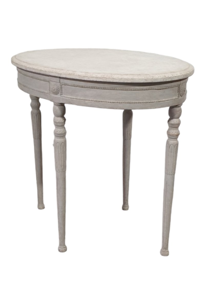 Gustavian Style Oval Side Table Ref. 23058