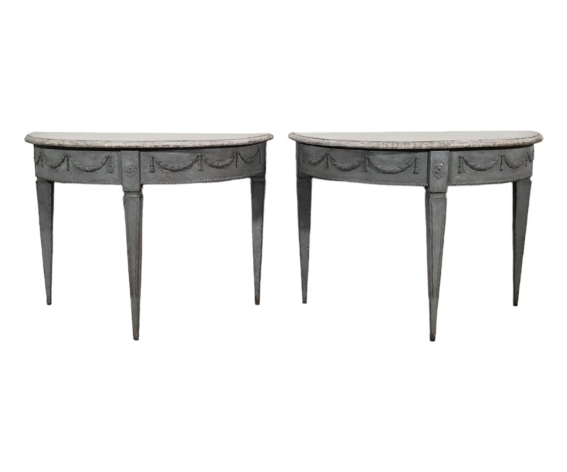 Pair of Demi Lune Table Ref. 23143