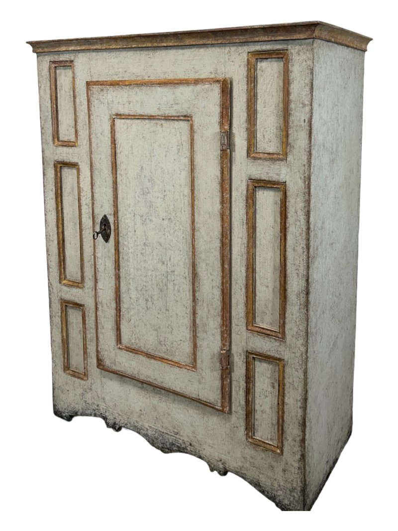Swedish Cabinet Ref. 23125