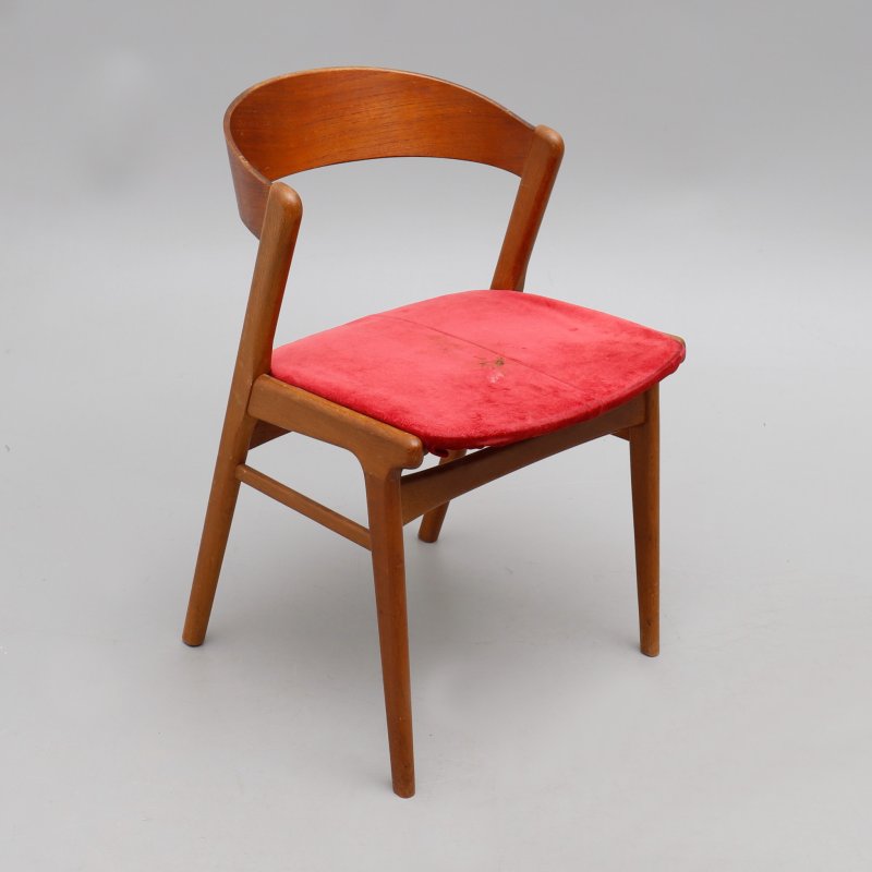 Vintage Teak Armchair Ref. M21501
